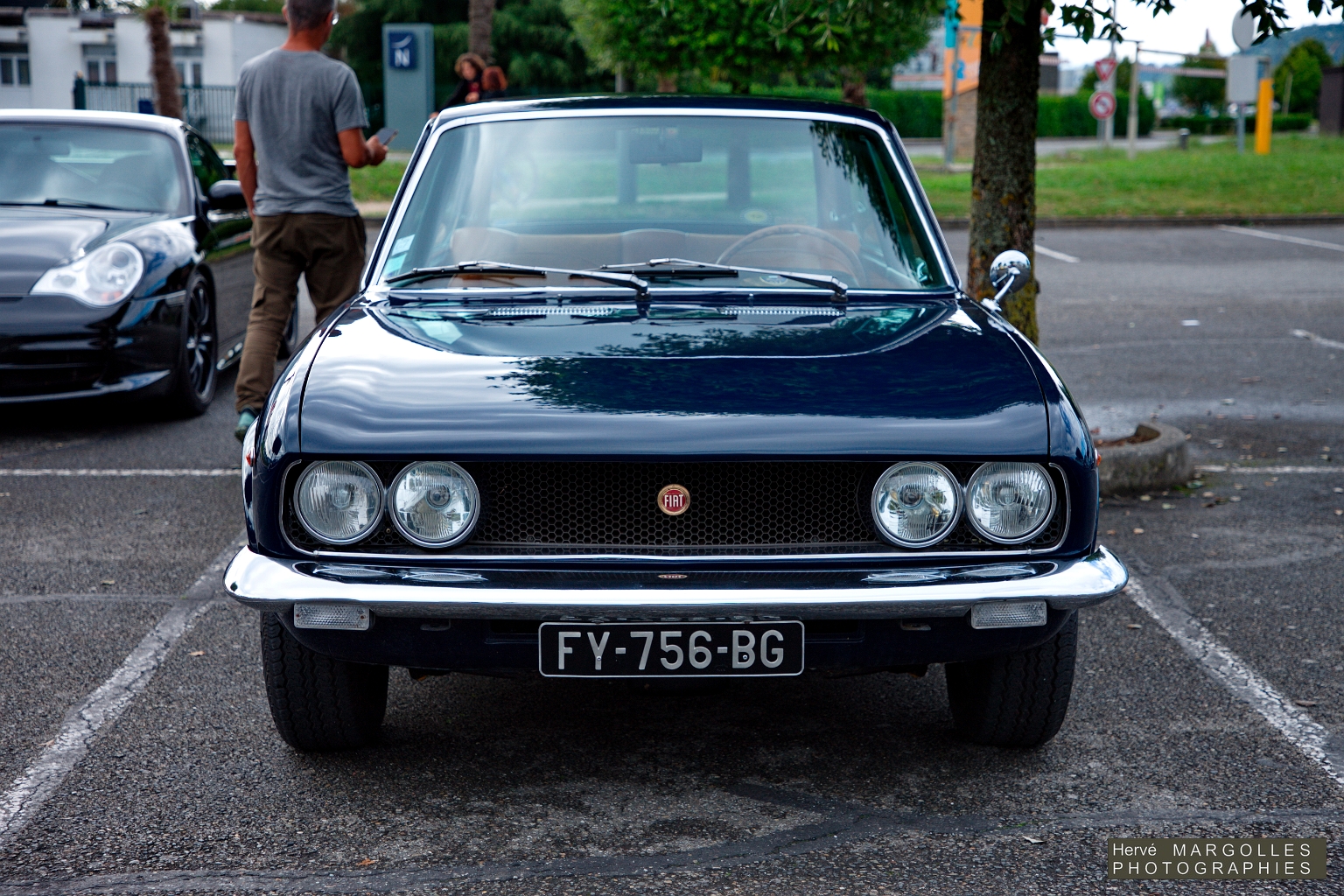 Fiat 124 Sport-02.jpg